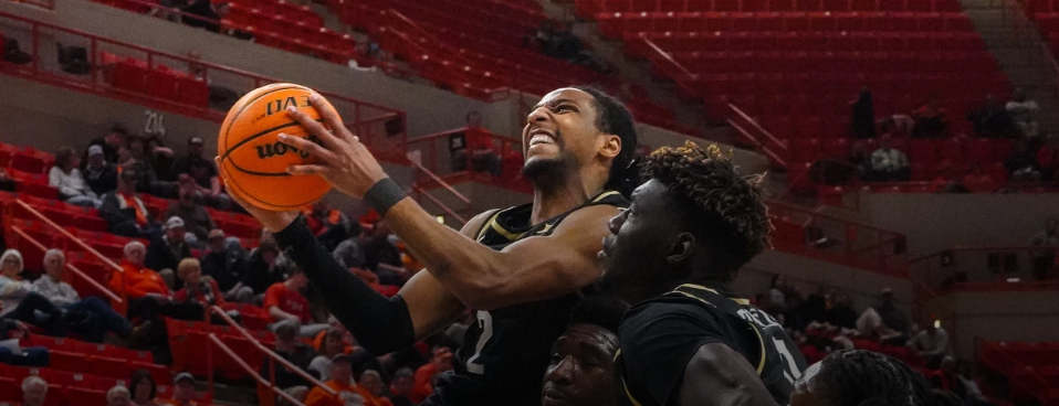 UCF Knights Outlast Oklahoma State Cowboys