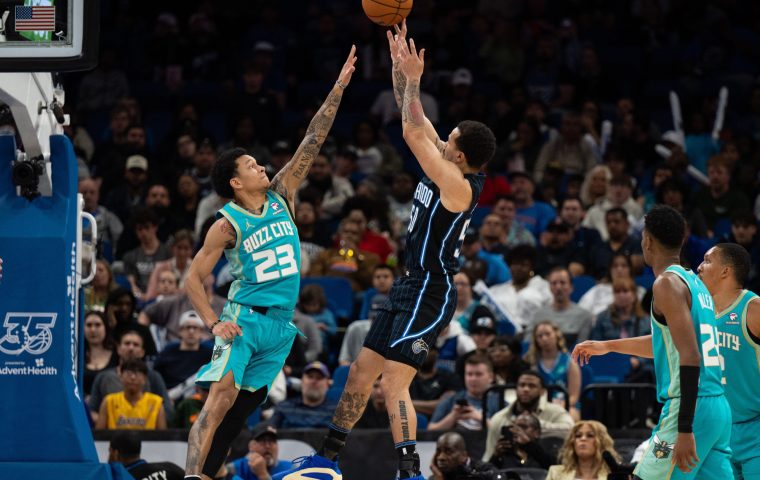 Cole Anthony scores 21 in win vs. Hornets